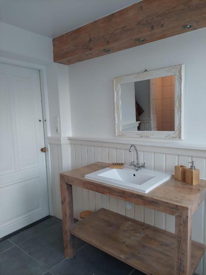 B & B Wijdzicht Wolsum Esterno foto