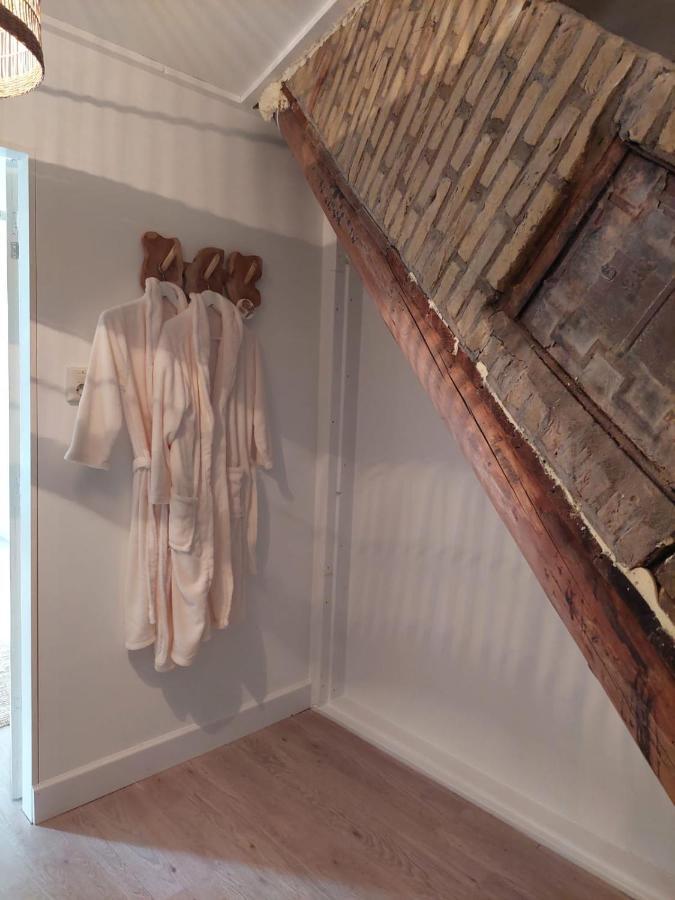 B & B Wijdzicht Wolsum Esterno foto