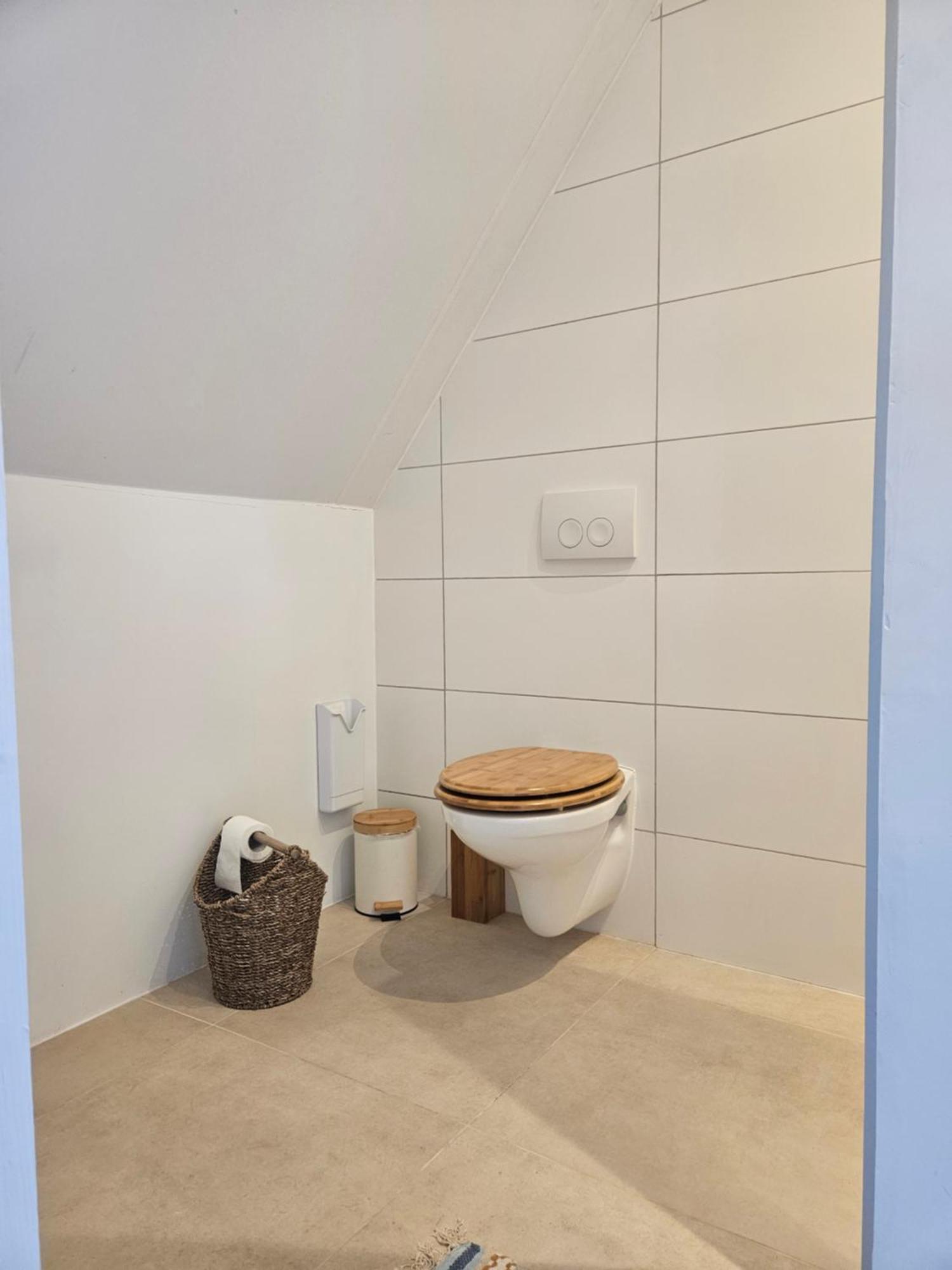B & B Wijdzicht Wolsum Esterno foto